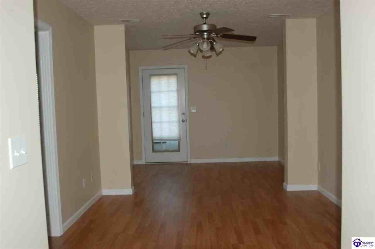 118 Darby Woods Ct - Photo 3 of 17