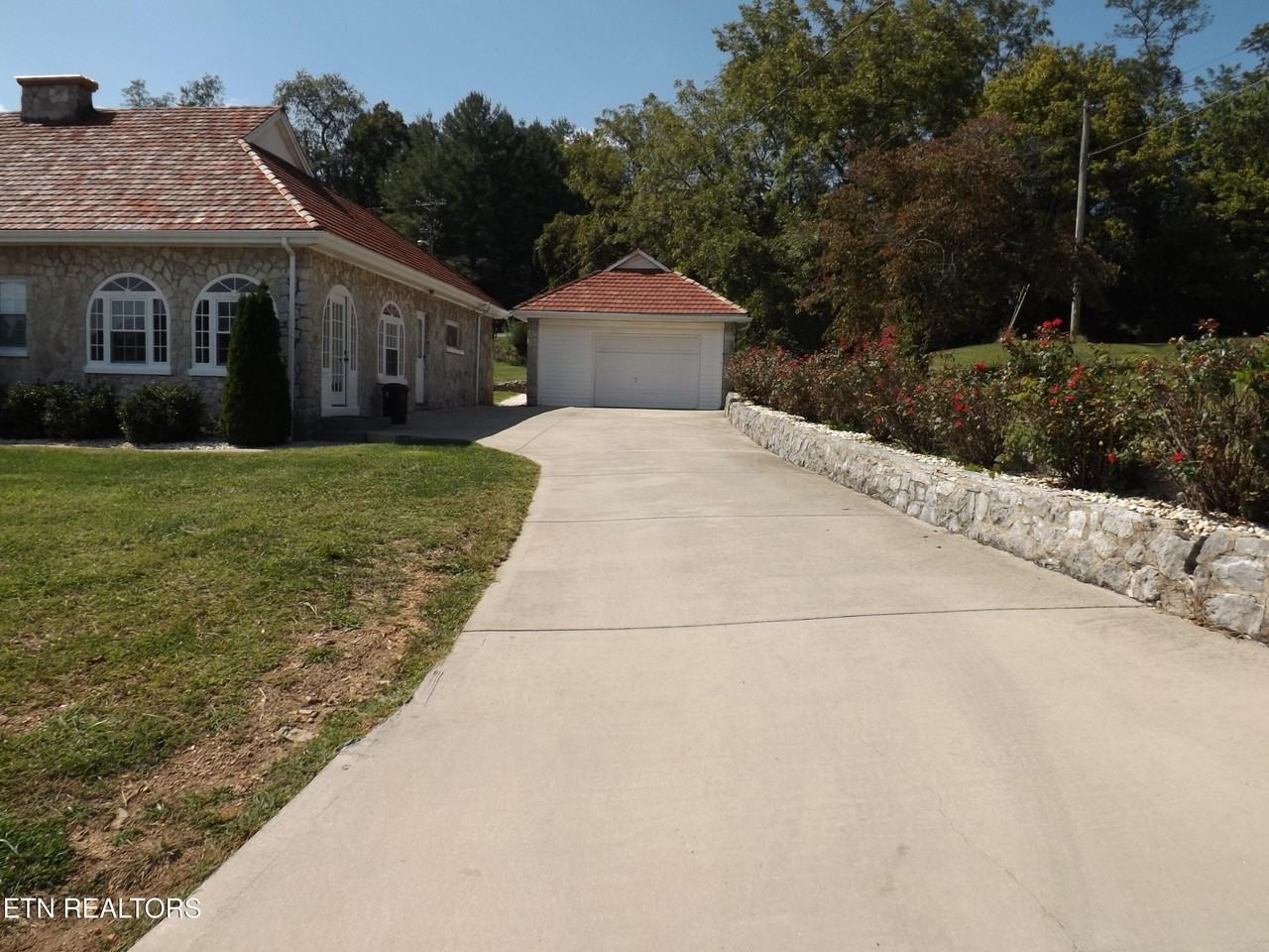 1702 Haynes St - Photo 2 of 50