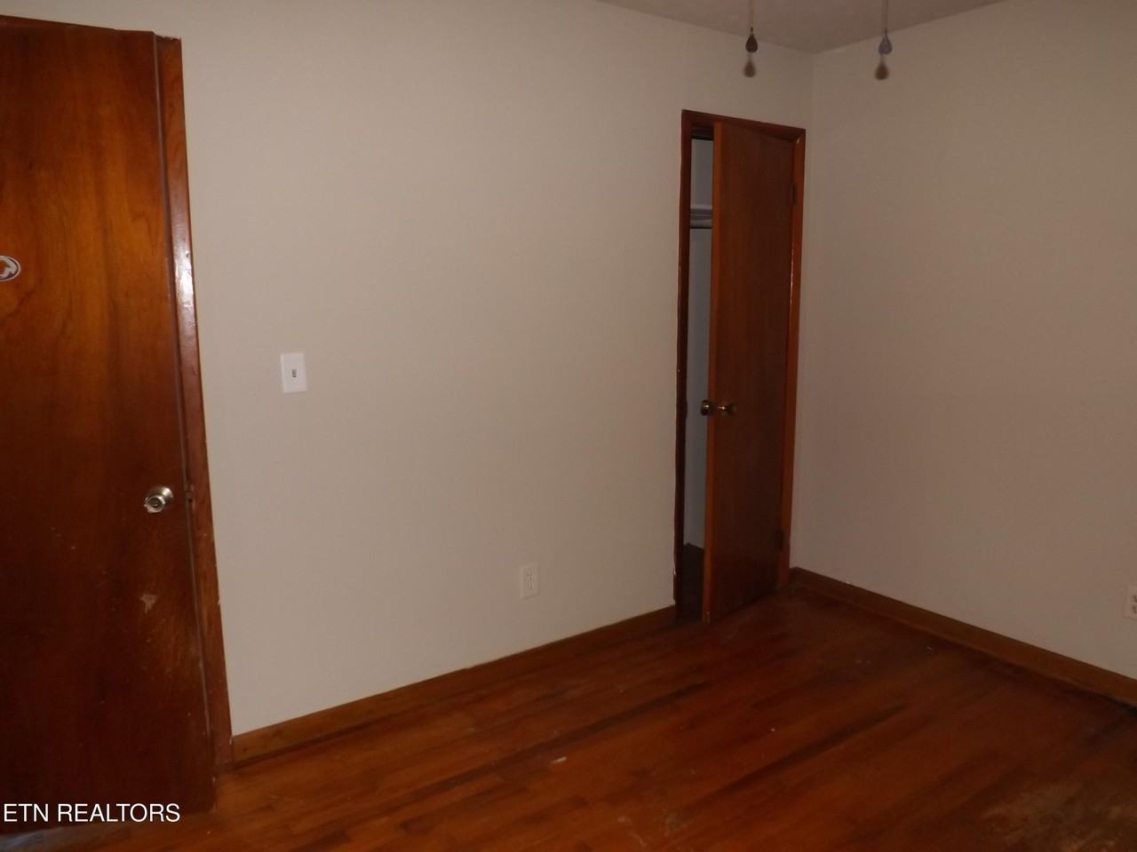 800 Shawanee Rd - Photo 7 of 17