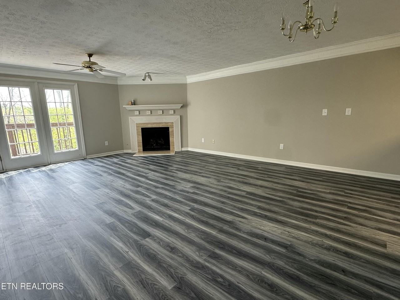 8817 Ashton Ct - Photo 6 of 9