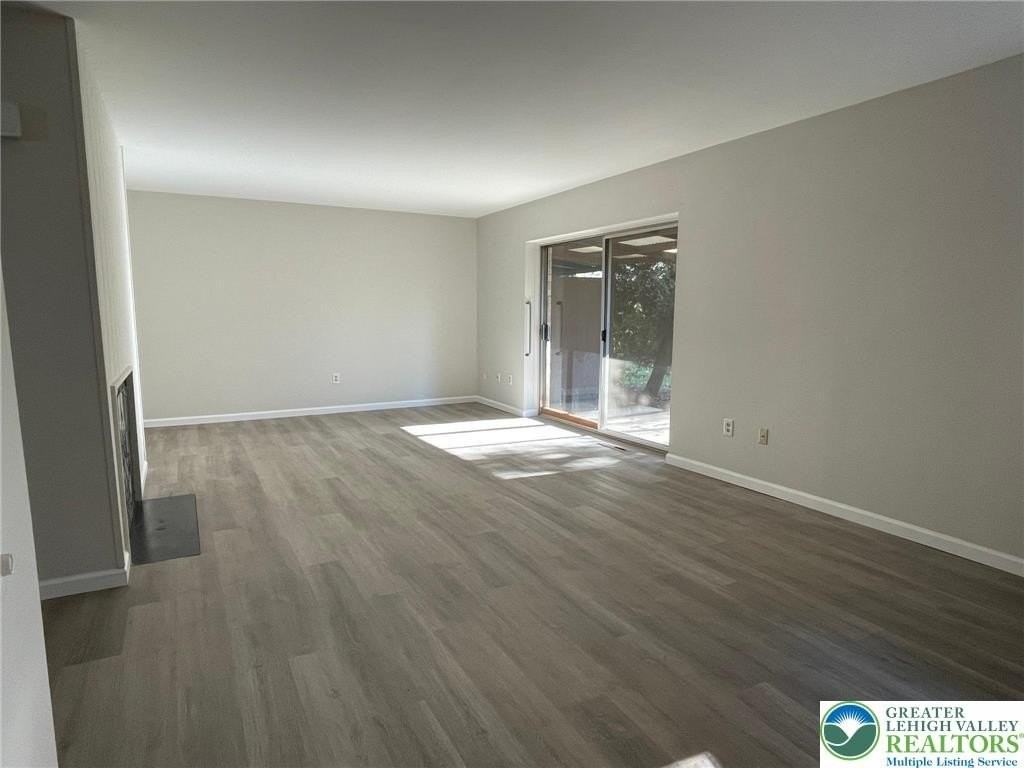 328 Carver Dr #A - Photo 3 of 16