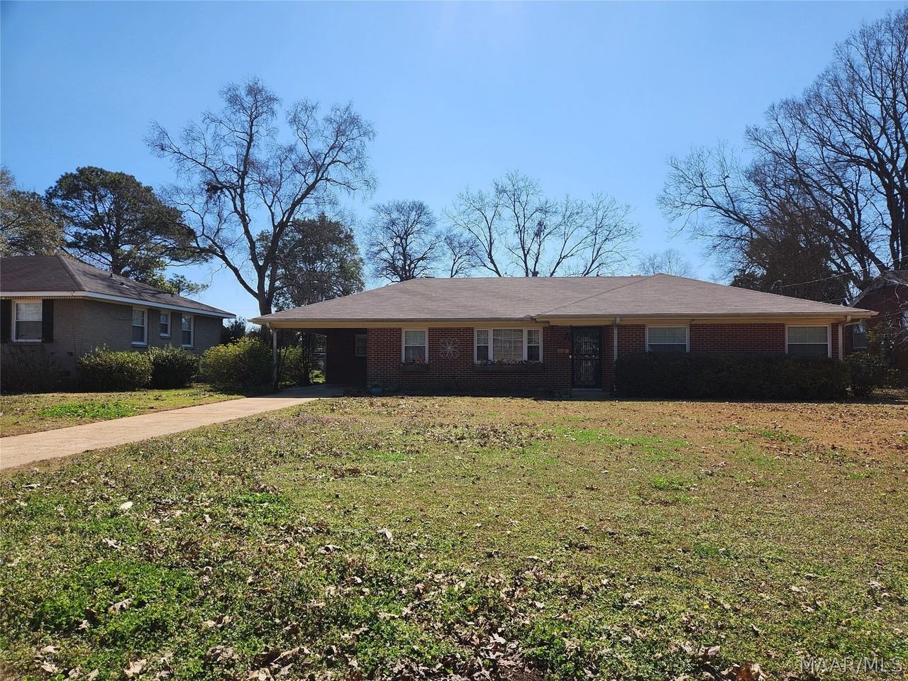 2814 Ashley Ave - Photo 3 of 50