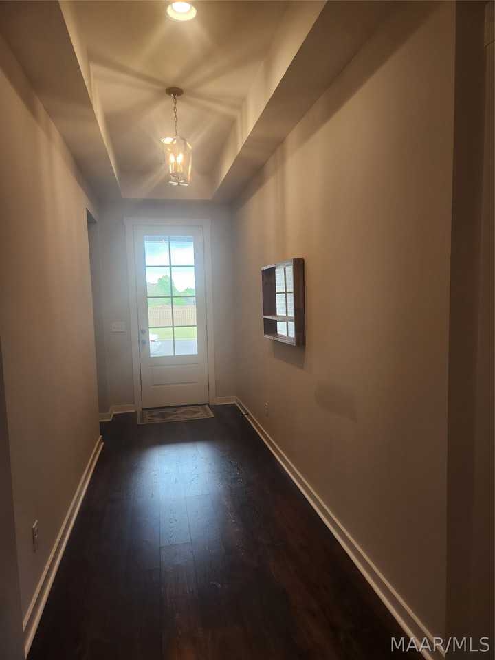 1007 Old Quarters Rd - Photo 2 of 30