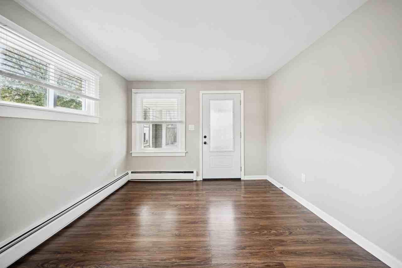 1029 E Granet Ave Lowr - Photo 5 of 11