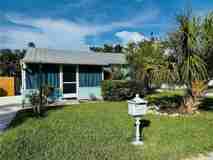 6980 Poinsetta Ave - Photo 1 of 1