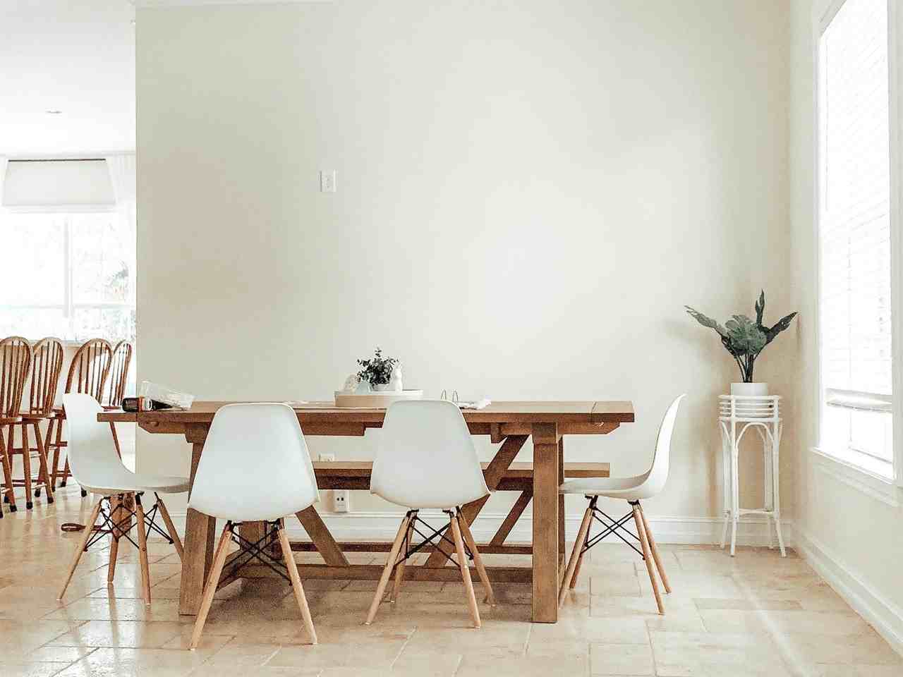 2200 Sw 13th Ave - Photo 7 of 8