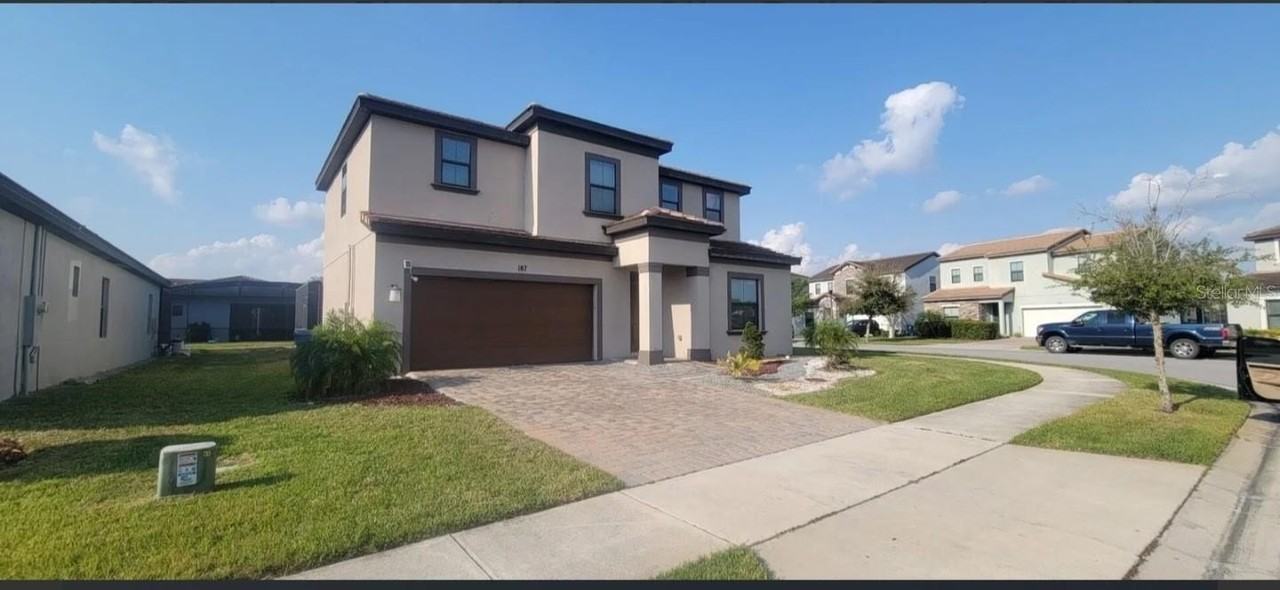 187 Brooke'S Pl - Photo 2 of 17