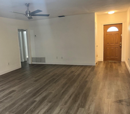 7411 Twin Sabal Dr - Photo 4 of 5