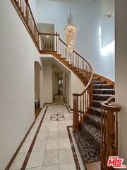 623 Palisades Ave - Photo 5 of 6