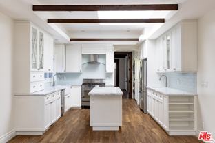 501 Pier Ave - Photo 1 of 1