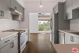 511 San Vicente Blvd #307 - Photo 2 of 8