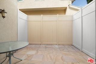 916 15th St #1 - Photo 7 of 8