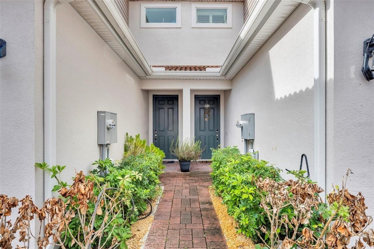 1445 Isabella Dr #105 - Photo 7 of 50