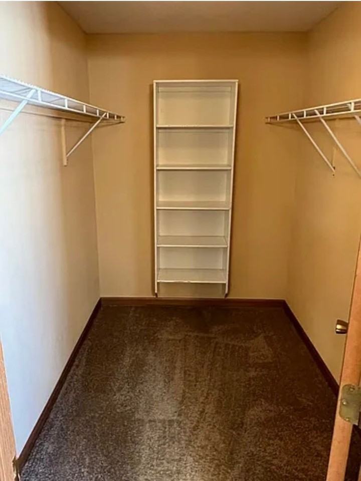 1909 S Powahatan Ct - Photo 7 of 12