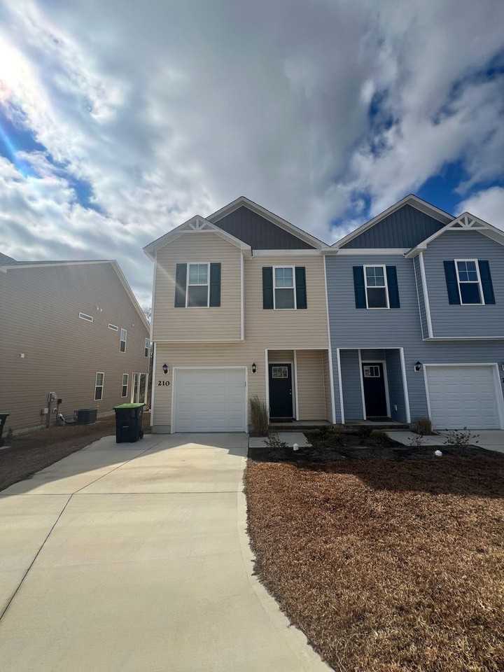 210 Shallowbag Bay Ln - Photo 2 of 24
