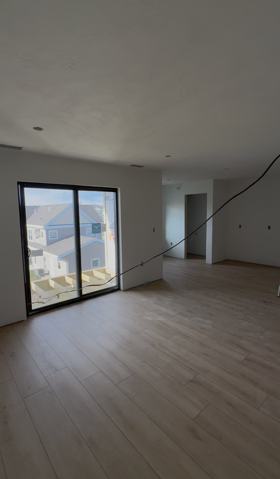 Worthington Apartments - Photo 5 of 16