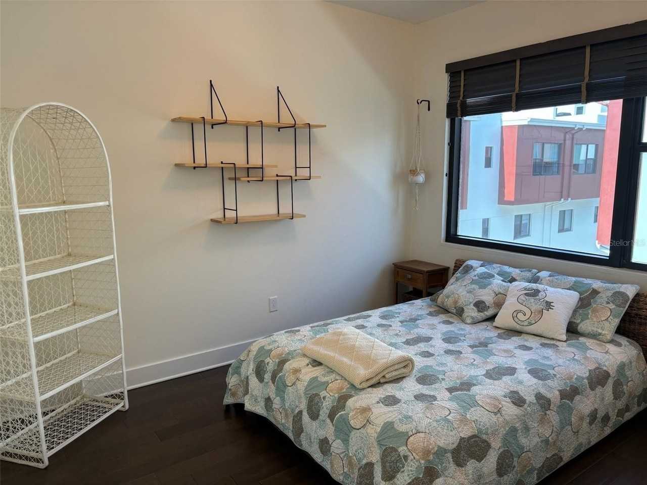 130 8th St N - Photo 7 of 39