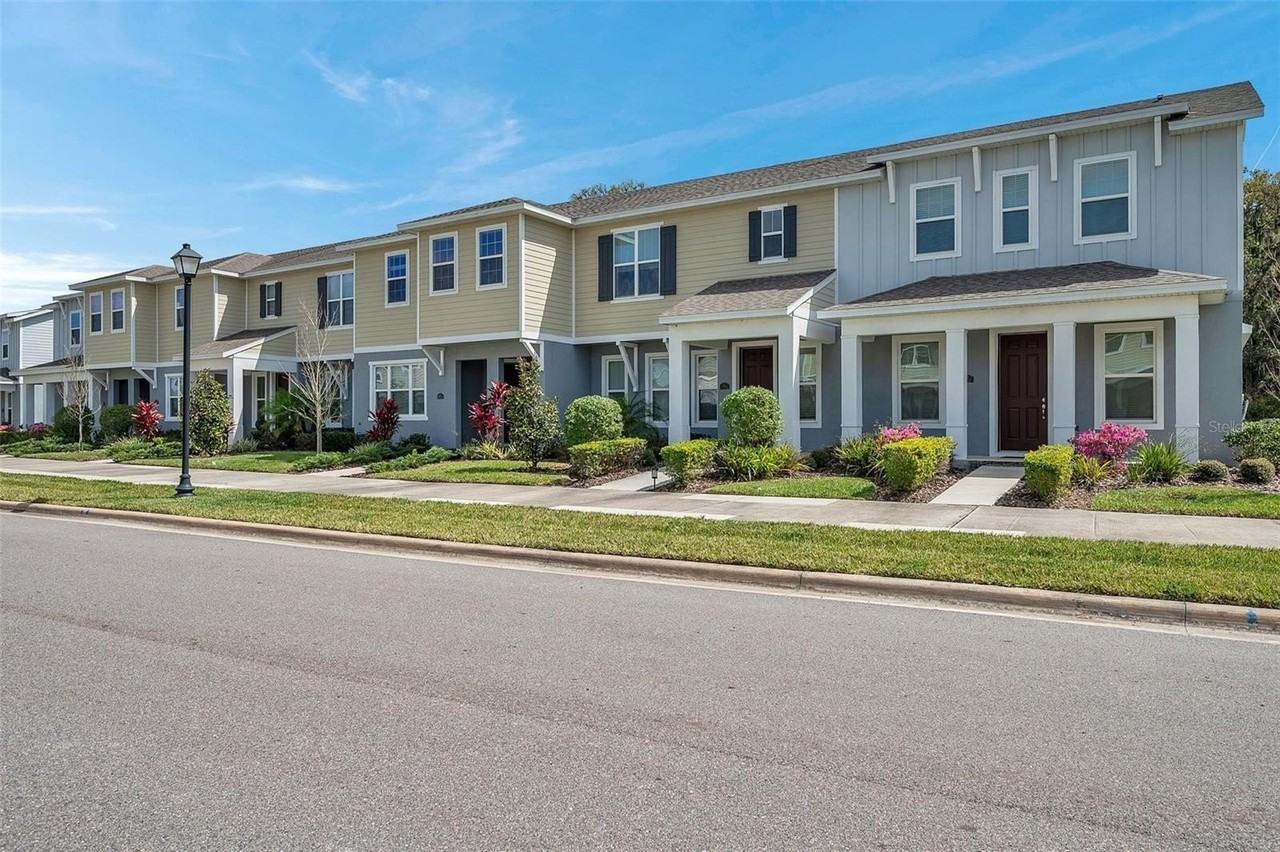 4966 Avalon Park Blvd - Photo 5 of 50