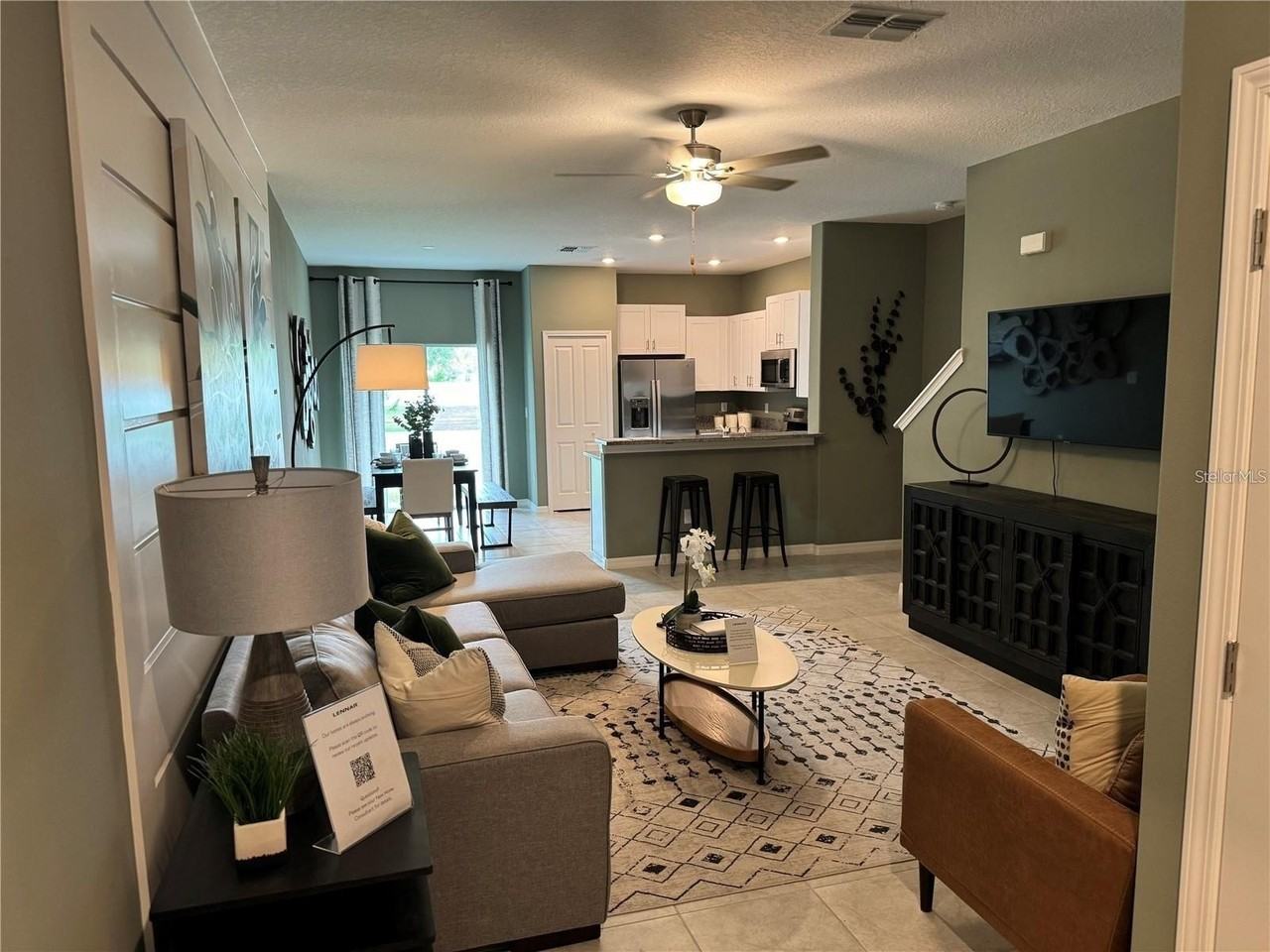 6071 Acara Ln - Photo 2 of 11