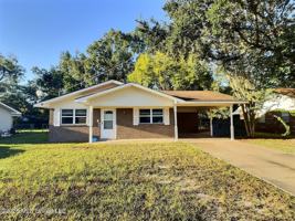 featured image of 302 Hunter Dr