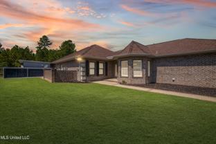 15301 Parker Rd - Photo 1 of 1