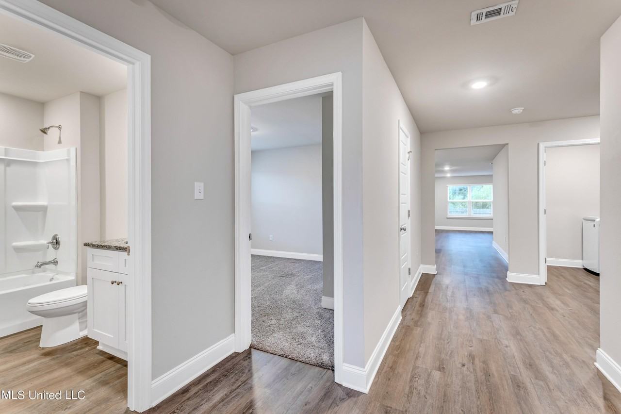 10246 Orchid Magnolia Dr - Photo 4 of 32