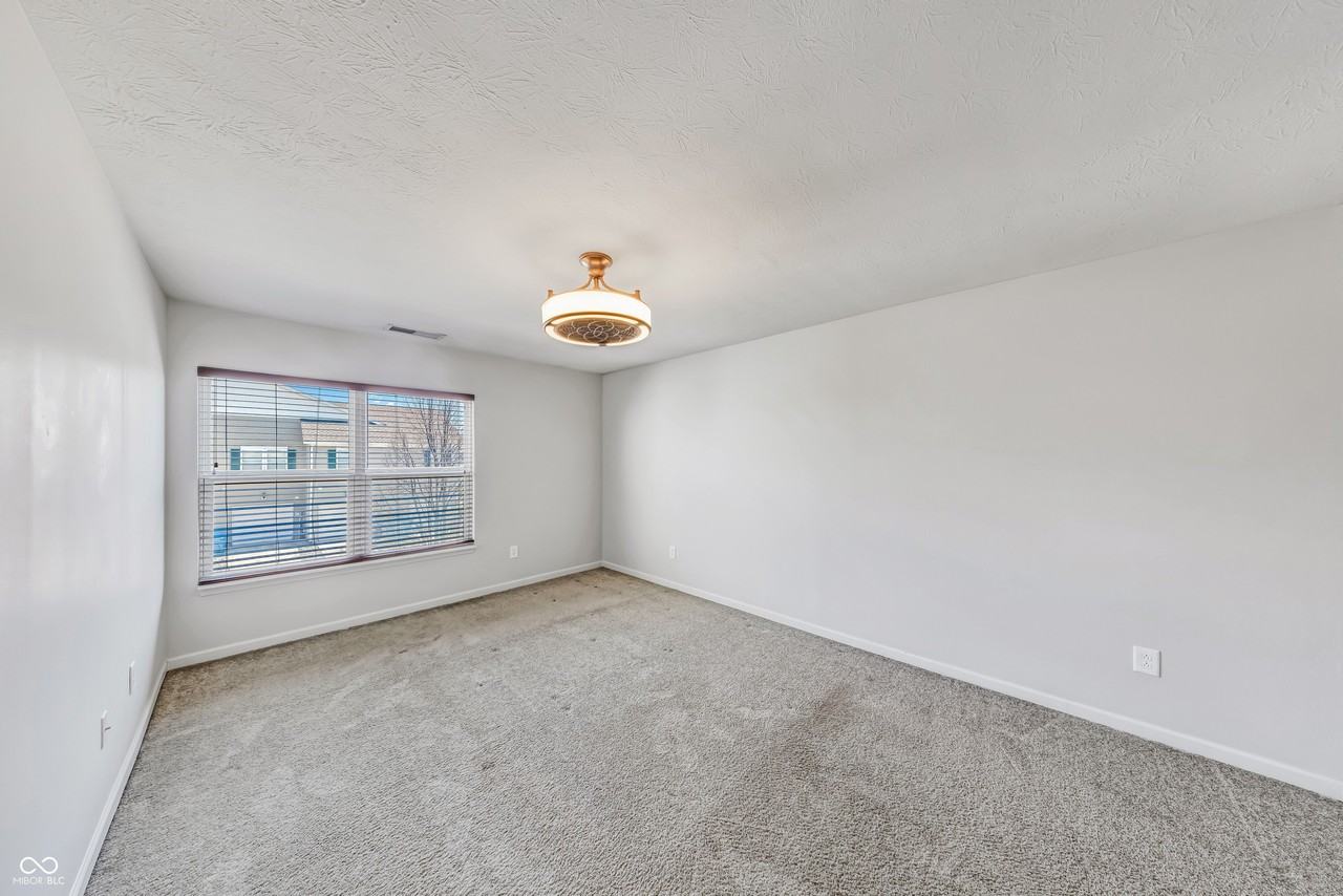 12030 Zircon Ln #1000 - Photo 7 of 13