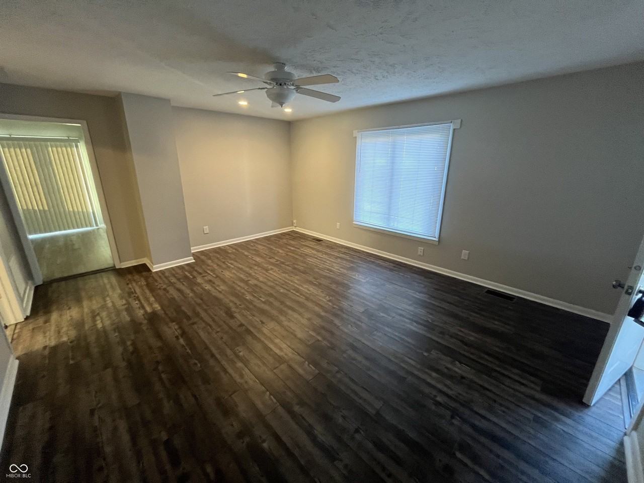 501 E Main St - Photo 3 of 9