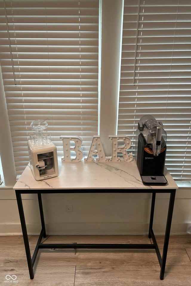 3851 Broadway St - Photo 3 of 18