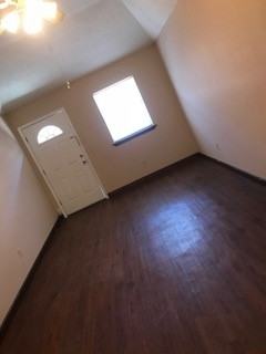 5019 Yale St #C - Photo 4 of 9