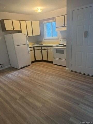 172 Parkcenter Dr - Photo 2 of 4