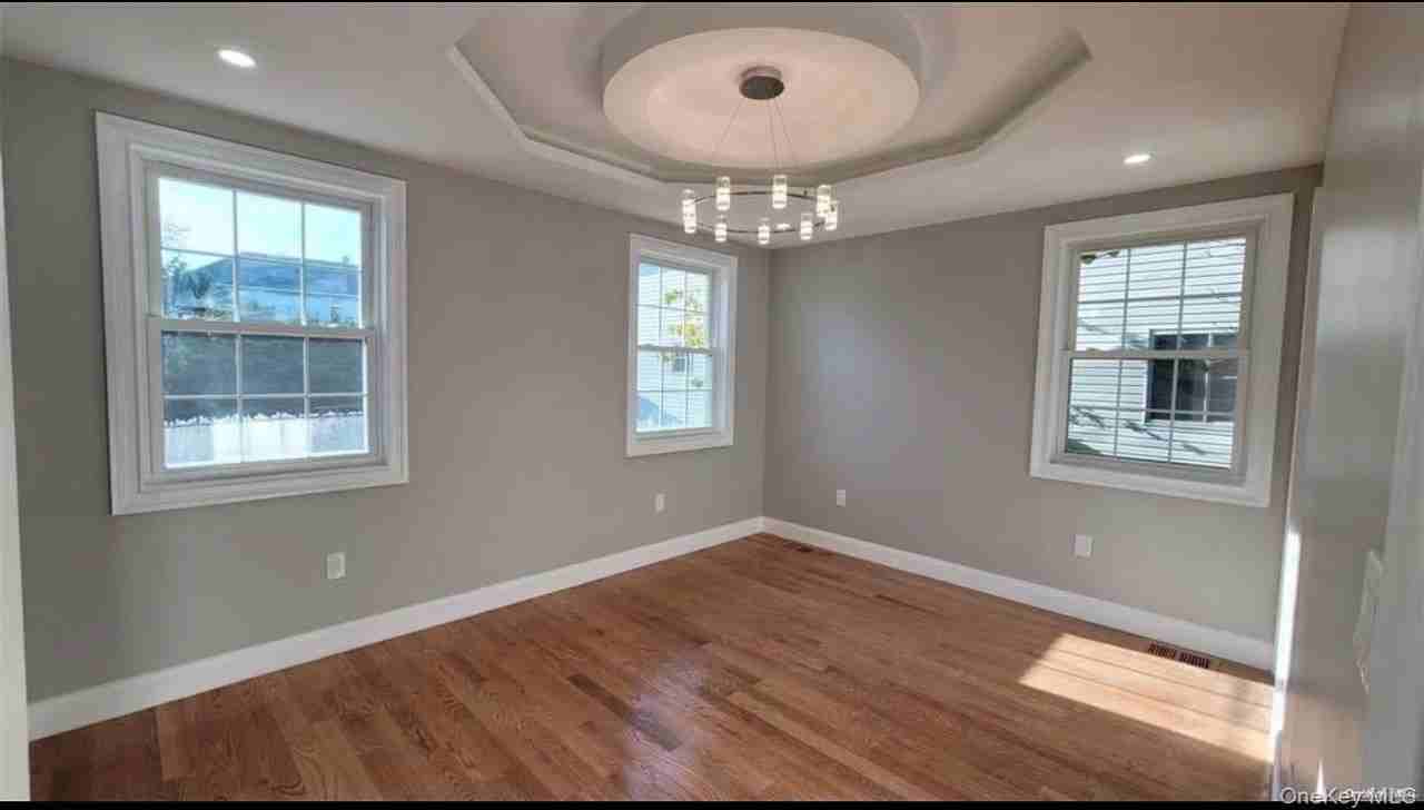 24910 139th Ave #1 - Photo 3 of 8