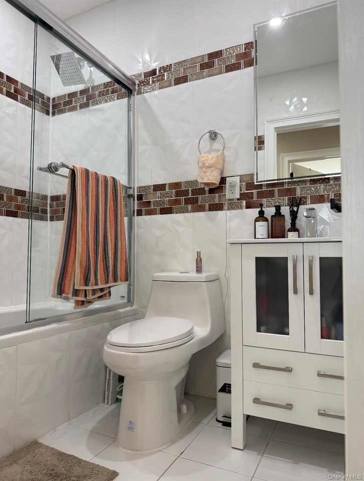 24910 139th Ave #1 - Photo 7 of 8