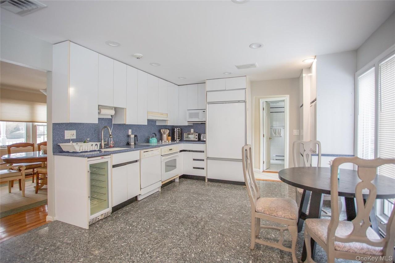 9 Kensington St - Photo 7 of 23