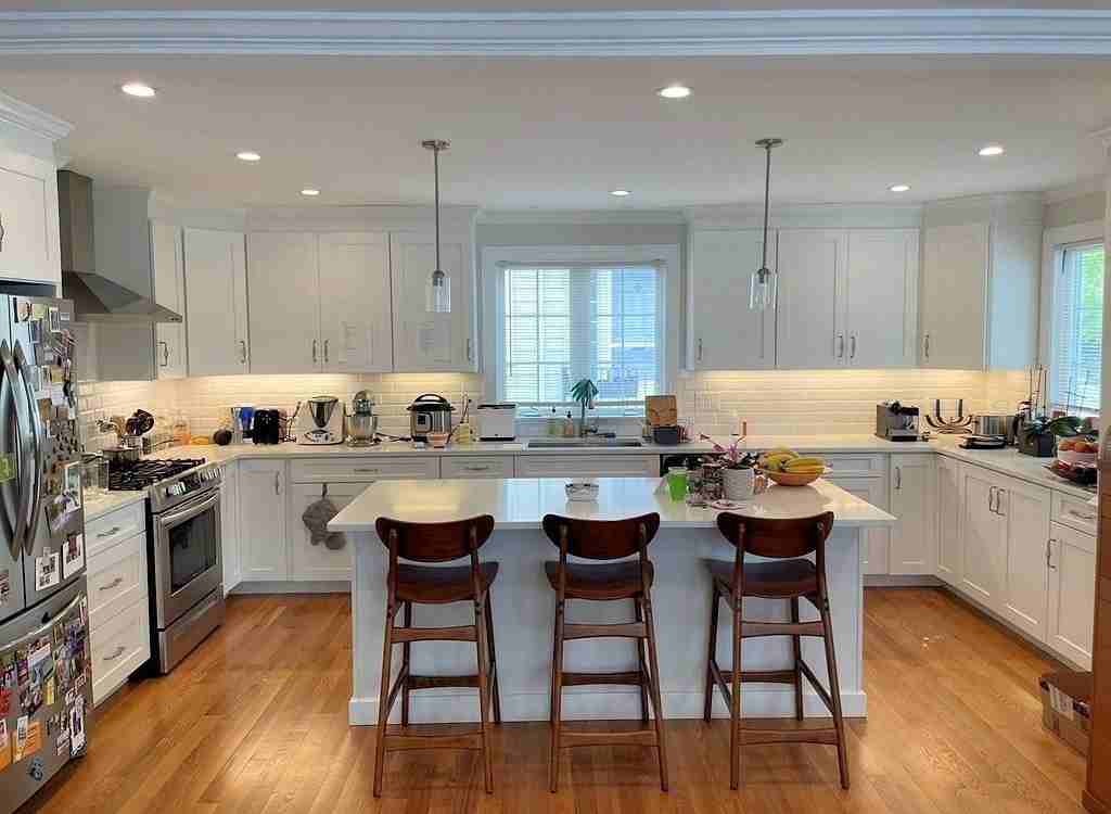 15 Bonwood St #15 - Photo 4 of 14