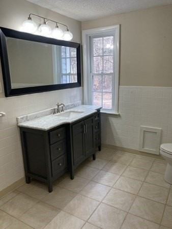 80 Carmel Rd #3 - Photo 3 of 5