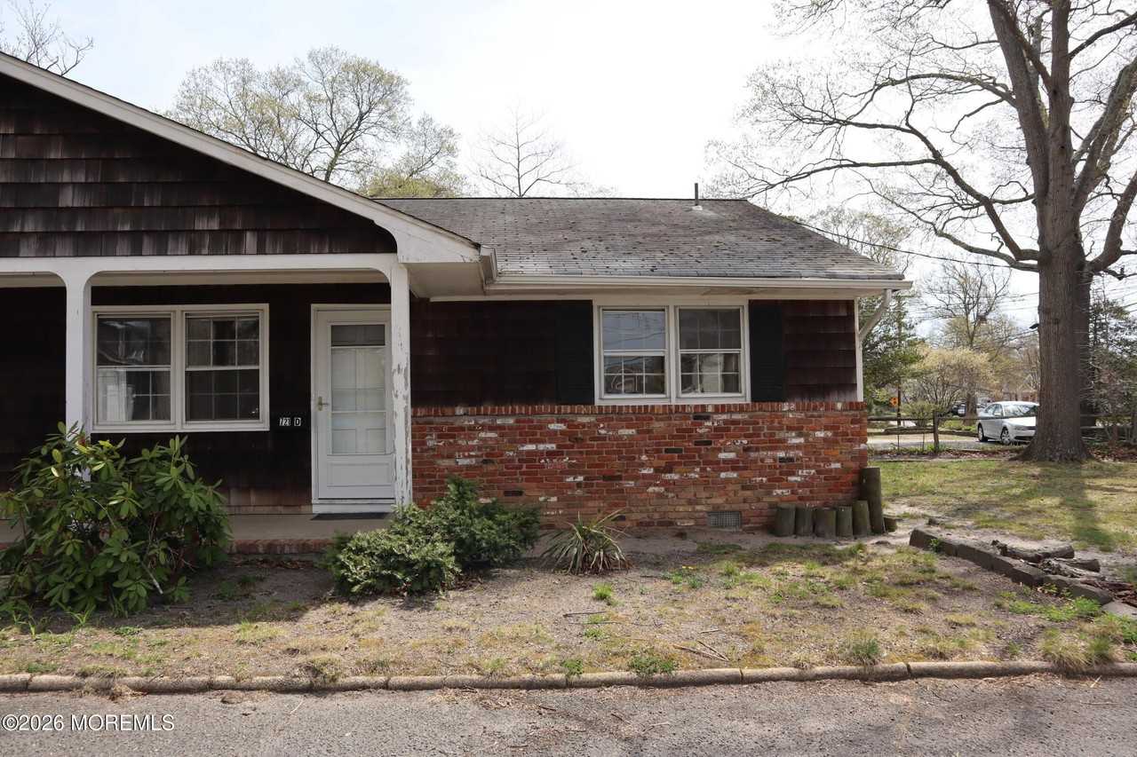 721 Burnt Tavern Rd #D - Photo 2 of 25