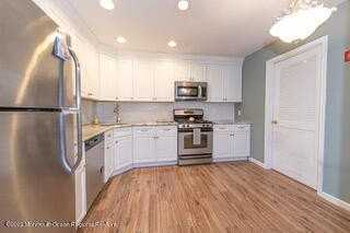174 Tulip Ln - Photo 5 of 26