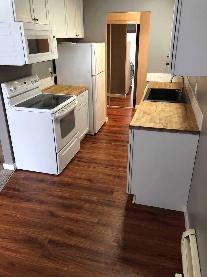 815 Smetana Rd #2 - Photo 2 of 7