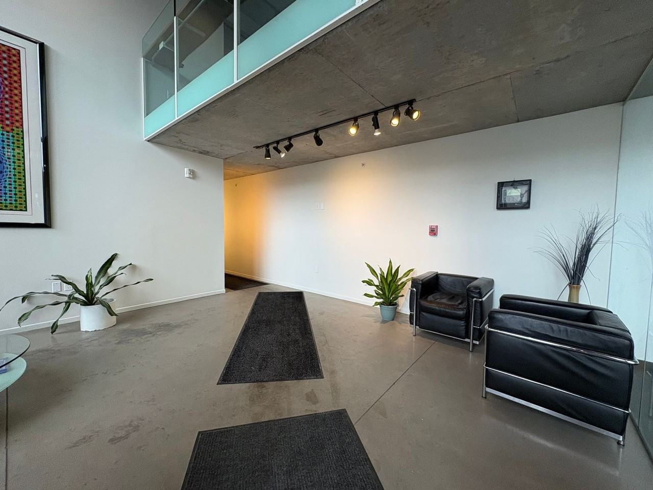 201 E Washington St #1102 - Photo 3 of 15