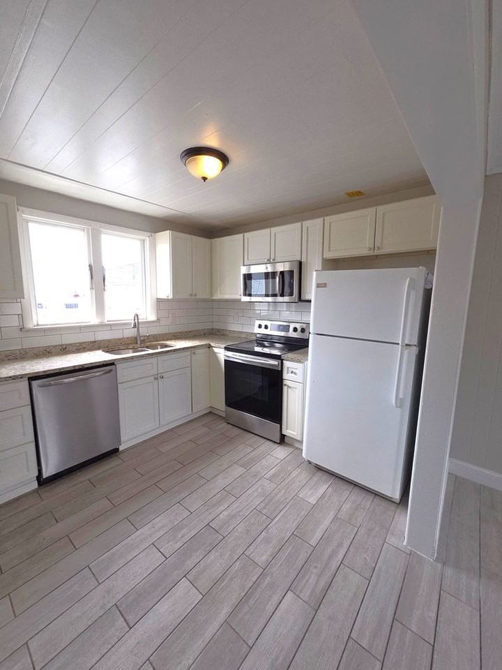 5 Emanuel St - Photo 3 of 25