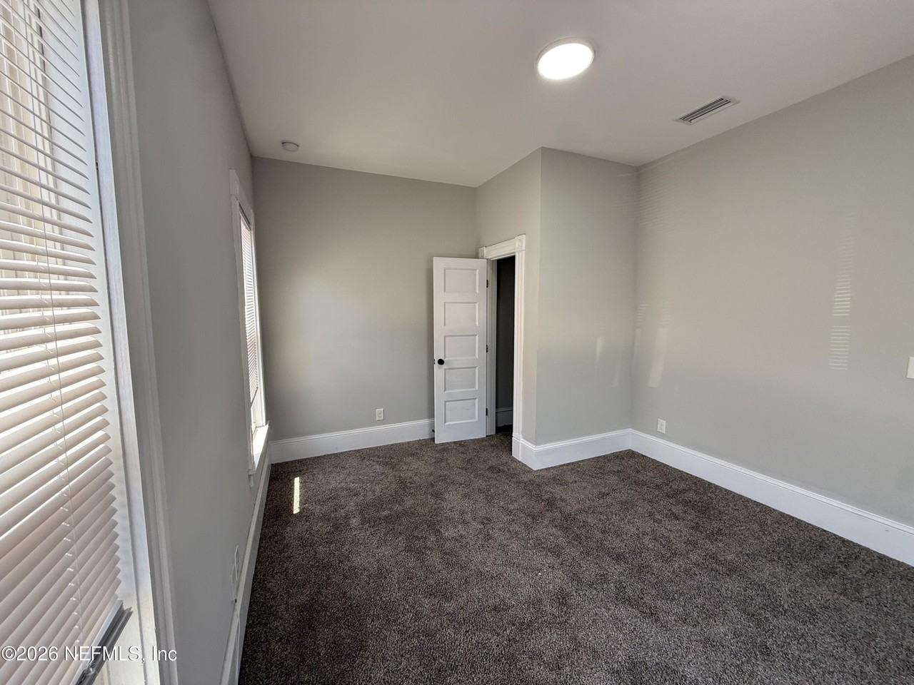 1918 Redell St - Photo 7 of 36