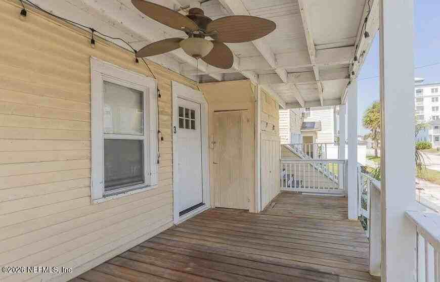 1718 1st St N #3 - Photo 7 of 24