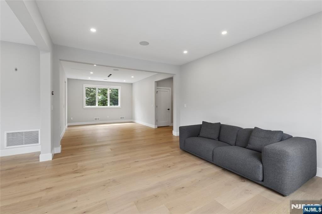 34 Merrifield Way - Photo 7 of 48