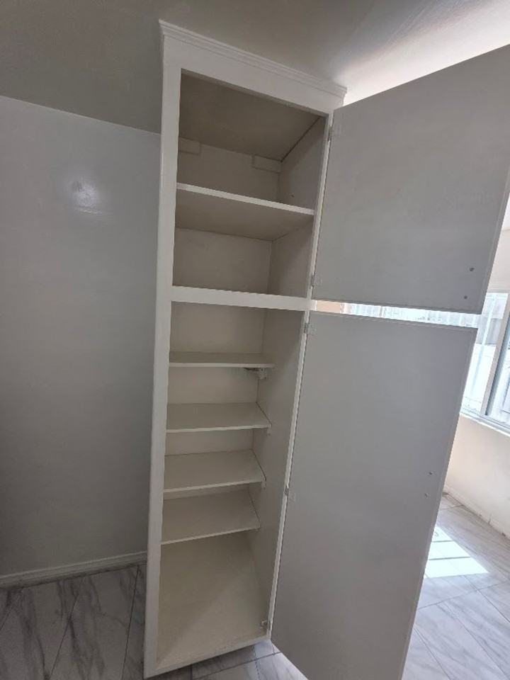 815 Pacific Ave #11 - Photo 5 of 12