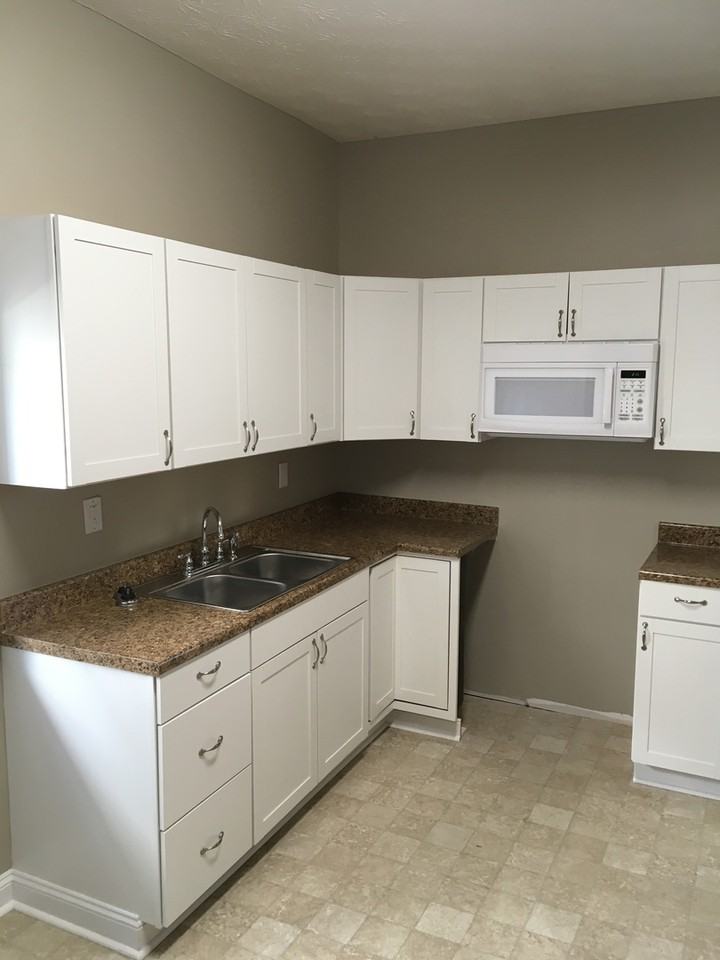 752 3rd St - Photo 6 of 11