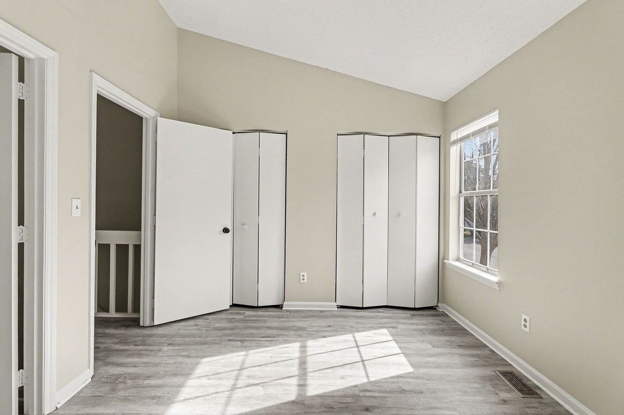 6227 Windsor Gate Ln - Photo 7 of 16