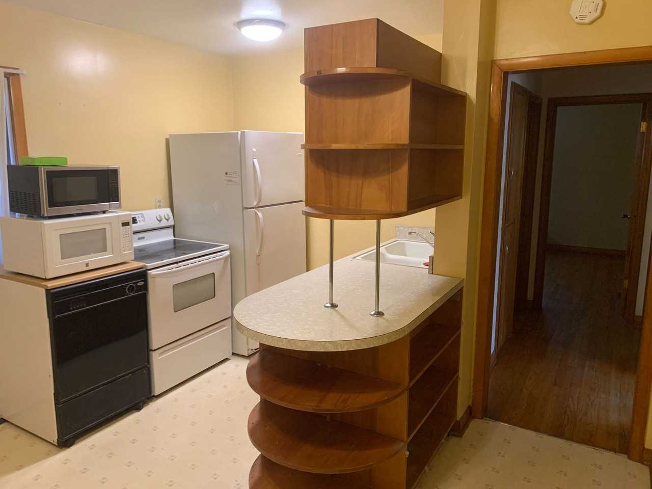 120 W Vermont Ave - Photo 6 of 10