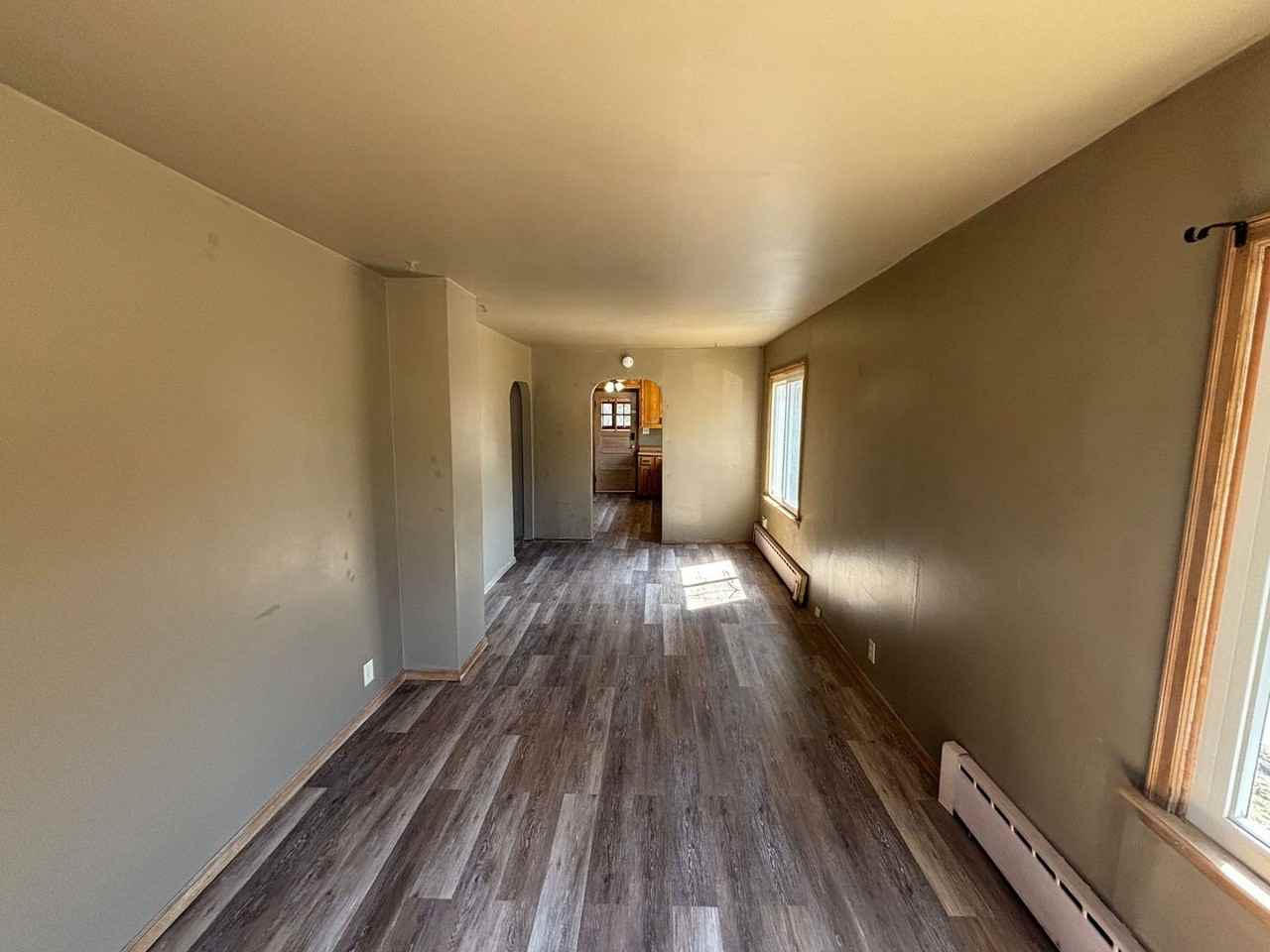 942 N Stevens St - Photo 3 of 12