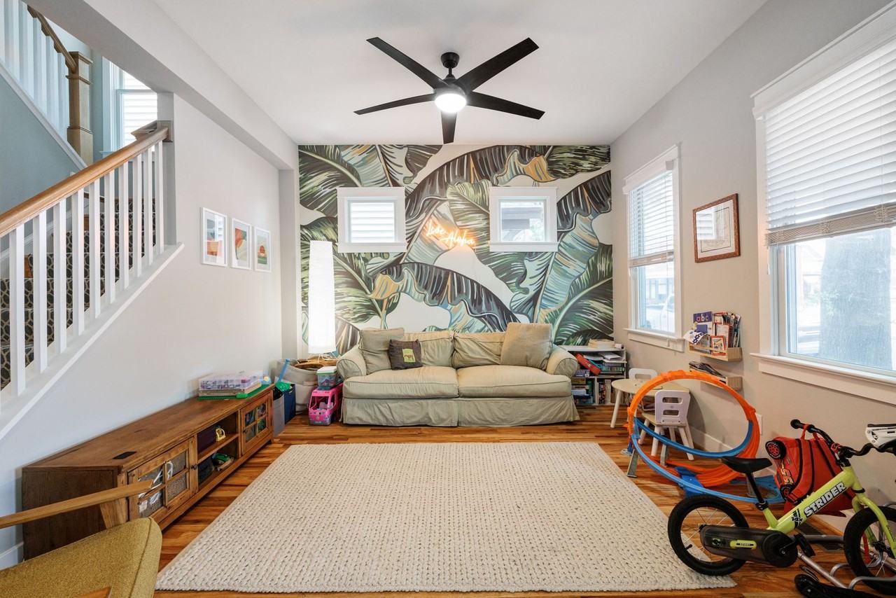 726 N 23rd St - Photo 7 of 36